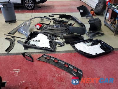 Zdjęcie 13 z 14 samochodu: 2021 FORD EXPLORER XLT VIN:1FMSK8DH1MGC45884 - miniatura