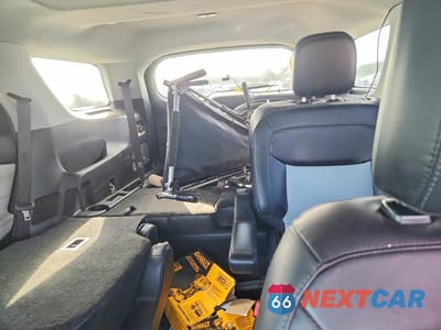 Zdjęcie 10 z 13 samochodu: 2023 FORD EXPLORER XLT VIN:1FMSK7DH4PGB78244 - miniatura