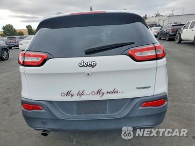 Zdjęcie 6 z 13 samochodu: 2016 JEEP CHEROKEE LATITUDE VIN:1C4PJLCB2GW113692 - miniatura