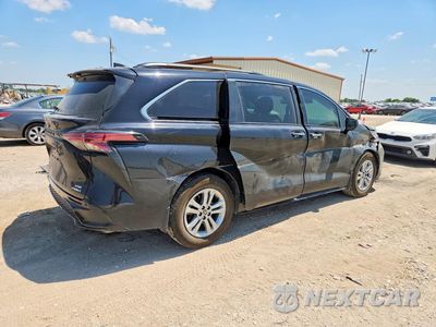 Trzecie zdjęcie samochodu z tyłu: 2023 TOYOTA SIENNA XSE 7-PASSENGER VIN:5TDDSKFC1PS080330 - miniatura