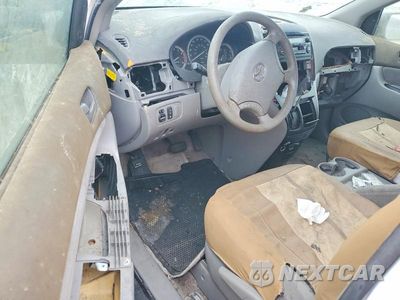 Zdjęcie 8 z 13 samochodu: 2005 TOYOTA SIENNA LE 7 PASSENGER VIN:5TDZA23CX5S255359 - miniatura