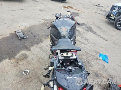 Zdjęcie 6 z 9 samochodu: 2008 SUZUKI GSX-R750 VIN:JS1GR7LA382105353 - miniatura