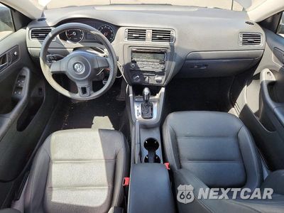 Zdjęcie 8 z 12 samochodu: 2012 VOLKSWAGEN JETTA SE VIN:3VWDP7AJ8CM427096 - miniatura