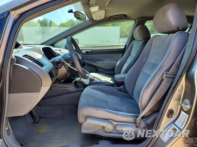 Zdjęcie 7 z 12 samochodu: 2006 HONDA CIVIC LX VIN:1HGFA16576L117700 - miniatura