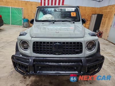 Piąte zdjęcie samochodu w środku: 2025 MERCEDES-BENZ G63 AMG VIN:W1NWH5AB1SX061540 - miniatura