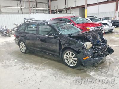 Czwarte zdjęcie samochodu z boku: 2014 VOLKSWAGEN JETTA S VIN:3VWPP7AJ4EM626873 - miniatura