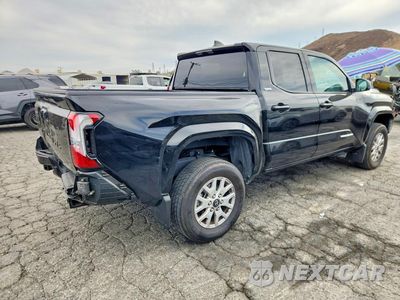 Trzecie zdjęcie samochodu z tyłu: 2025 TOYOTA TACOMA SR5 VIN:3TMKB5FN6SM042272 - miniatura