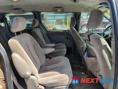 Zdjęcie 11 z 13 samochodu: 2001 DODGE GRAND CARAVAN ES VIN:2B4GT54L01R322150 - miniatura