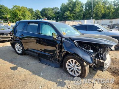 Czwarte zdjęcie samochodu z boku: 2026 TOYOTA GRAND HIGHLANDER XLE VIN:5TDAAAA58TS041141 - miniatura