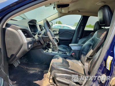 Zdjęcie 7 z 13 samochodu: 2016 JEEP CHEROKEE TRAILHAWK VIN:1C4PJMBS0GW300386 - miniatura