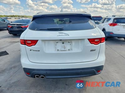 Zdjęcie 6 z 14 samochodu: 2017 JAGUAR F-PACE PRESTIGE VIN:SADCK2BN5HA088341 - miniatura