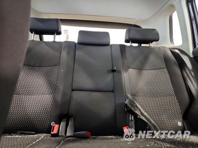 Zdjęcie 10 z 13 samochodu: 2010 VOLKSWAGEN TIGUAN S VIN:WVGAV7AX4AW526121 - miniatura