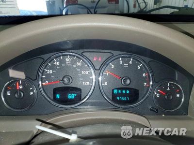 Zdjęcie 9 z 13 samochodu: 2010 JEEP LIBERTY SPORT VIN:1J4PN2GK6AW128626 - miniatura