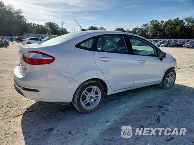 Trzecie zdjęcie samochodu z tyłu: 2019 FORD FIESTA SE VIN:3FADP4BJ0KM153185 - miniatura