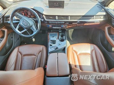 Zdjęcie 8 z 13 samochodu: 2019 AUDI Q7 PREMIUM PLUS VIN:WA1LAAF75KD019590 - miniatura