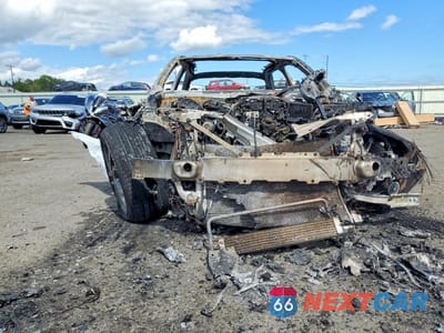 Piąte zdjęcie samochodu w środku: 2015 MERCEDES-BENZ C 300 4MATIC VIN:55SWF4KB9FU002112 - miniatura