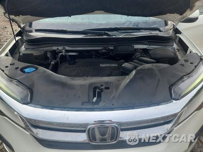 Zdjęcie 11 z 12 samochodu: 2019 HONDA PILOT TOURING VIN:5FNYF6H91KB007308 - miniatura