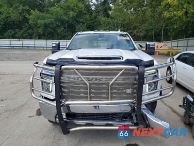 Piąte zdjęcie samochodu w środku: 2023 CHEVROLET SILVERADO K3500 LTZ VIN:2GC4YUEYXP1715284 - miniatura