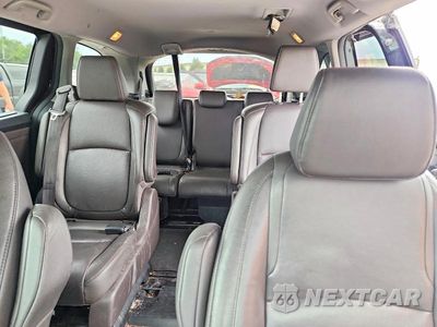Zdjęcie 10 z 13 samochodu: 2019 HONDA ODYSSEY EXL VIN:5FNRL6H75KB014502 - miniatura