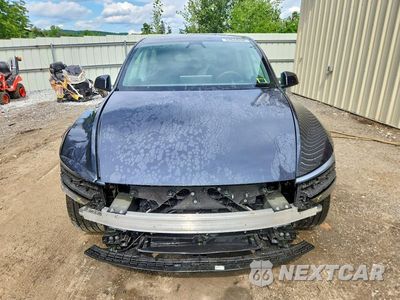 Piąte zdjęcie samochodu w środku: 2026 TESLA MODEL Y VIN:7SAYGDEE8TA400338 - miniatura