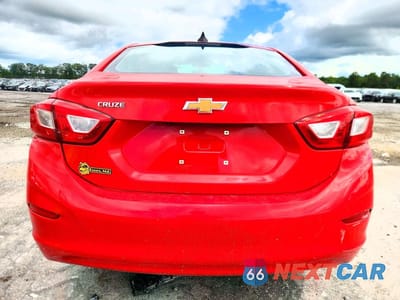 Zdjęcie 6 z 12 samochodu: 2018 CHEVROLET CRUZE LS VIN:1G1BC5SM7J7239141 - miniatura