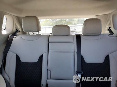 Zdjęcie 10 z 13 samochodu: 2019 JEEP COMPASS LATITUDE VIN:3C4NJDBB2KT815282 - miniatura