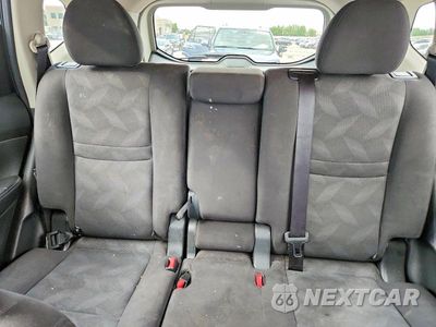 Zdjęcie 10 z 13 samochodu: 2016 NISSAN ROGUE SV VIN:KNMAT2MVXGP595342 - miniatura