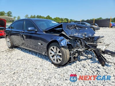 Czwarte zdjęcie samochodu z boku: 2011 BMW 750 LI VIN:WBAKB8C5XBCY66246 - miniatura