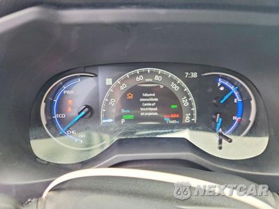 Zdjęcie 9 z 13 samochodu: 2025 TOYOTA RAV4 HYBRID XLE VIN:JTMRWRFV8SJ066385 - miniatura