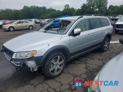 2015 VOLVO XC70 T6 PLATINUM YV4902NM7F1219293 - główne zdjęcie licytacji z USA - miniatura