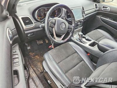 Zdjęcie 8 z 13 samochodu: 2021 JEEP GRAND CHEROKEE LAREDO VIN:1C4RJEAG5MC819815 - miniatura