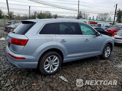 Trzecie zdjęcie samochodu z tyłu: 2019 AUDI Q7 VIN:WA1LAAF71KD000857 - miniatura