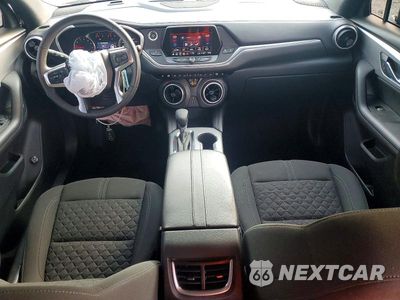 Zdjęcie 8 z 13 samochodu: 2021 CHEVROLET BLAZER 2LT VIN:3GNKBCRS8MS549220 - miniatura