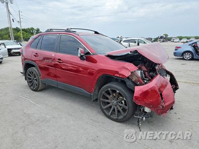Czwarte zdjęcie samochodu z boku: 2024 TOYOTA RAV4 XLE VIN:2T3P1RFV3RW426521 - miniatura