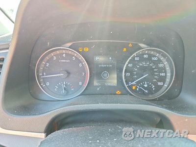 Zdjęcie 9 z 12 samochodu: 2018 HYUNDAI ELANTRA VALUE EDITION VIN:KMHD84LF5JU556828 - miniatura