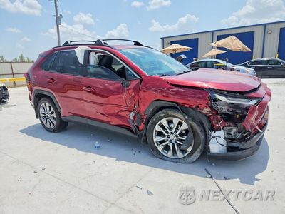 Czwarte zdjęcie samochodu z boku: 2025 TOYOTA RAV4 XLE PREMIUM VIN:2T3C1RFV6SW401553 - miniatura