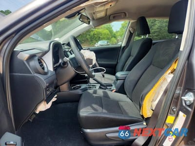 Zdjęcie 7 z 13 samochodu: 2017 TOYOTA RAV4 LE VIN:JTMZFREV9HJ711507 - miniatura