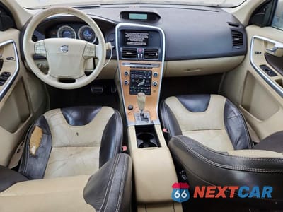 Zdjęcie 8 z 12 samochodu: 2010 VOLVO XC60 T6 VIN:YV4992DZ8A2020985 - miniatura