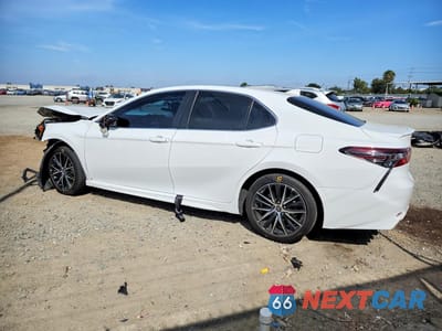Drugie zdjęcie samochodu z przodu: 2024 TOYOTA CAMRY HYBRID SE VIN:4T1S31AK6RU623209 - miniatura