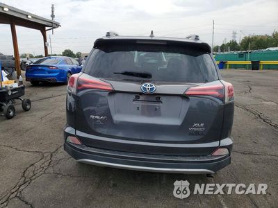 Zdjęcie 6 z 12 samochodu: 2016 TOYOTA RAV4 HV XLE VIN:JTMRJREV5GD001032 - miniatura