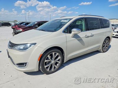 2017 CHRYSLER PACIFICA LIMITED 2C4RC1GG5HR564932 - główne zdjęcie licytacji z USA - miniatura