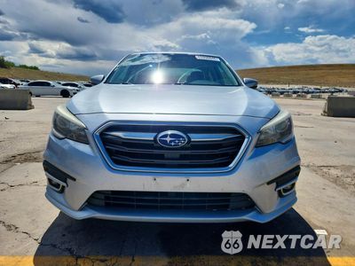 Piąte zdjęcie samochodu w środku: 2018 SUBARU LEGACY 2.5I PREMIUM VIN:4S3BNAF62J3022142 - miniatura