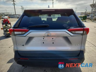 Zdjęcie 6 z 13 samochodu: 2022 TOYOTA RAV4 LE VIN:2T3H1RFV4NC211830 - miniatura