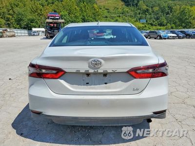 Zdjęcie 6 z 12 samochodu: 2022 TOYOTA CAMRY LE VIN:4T1C11AK2NU010024 - miniatura