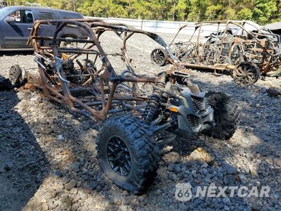 Czwarte zdjęcie samochodu z boku: 2023 CAN-AM MAVERICK X3 MAX RS TURBO RR VIN:3JBVKAV44PE000685 - miniatura