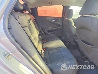 Zdjęcie 10 z 12 samochodu: 2016 CHEVROLET MALIBU LT VIN:1G1ZE5STXGF356050 - miniatura