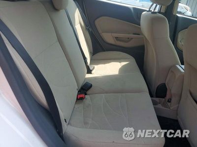 Zdjęcie 10 z 12 samochodu: 2018 FORD FIESTA SE VIN:3FADP4EJ1JM112588 - miniatura