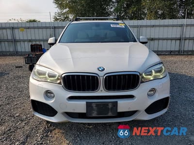 Piąte zdjęcie samochodu w środku: 2015 BMW X5 XDRIVE35D VIN:5UXKS4C5XF0N10283 - miniatura