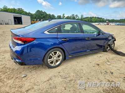 Trzecie zdjęcie samochodu z tyłu: 2019 HYUNDAI SONATA SPORT VIN:5NPE34AF5KH735084 - miniatura