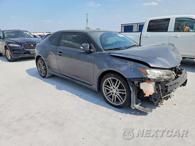 Czwarte zdjęcie samochodu z boku: 2013 SCION TC BASE VIN:JTKJF5C72D3058441 - miniatura